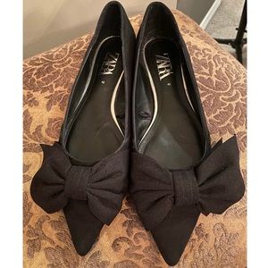 Zara Faux Suede Black Flats - US 11